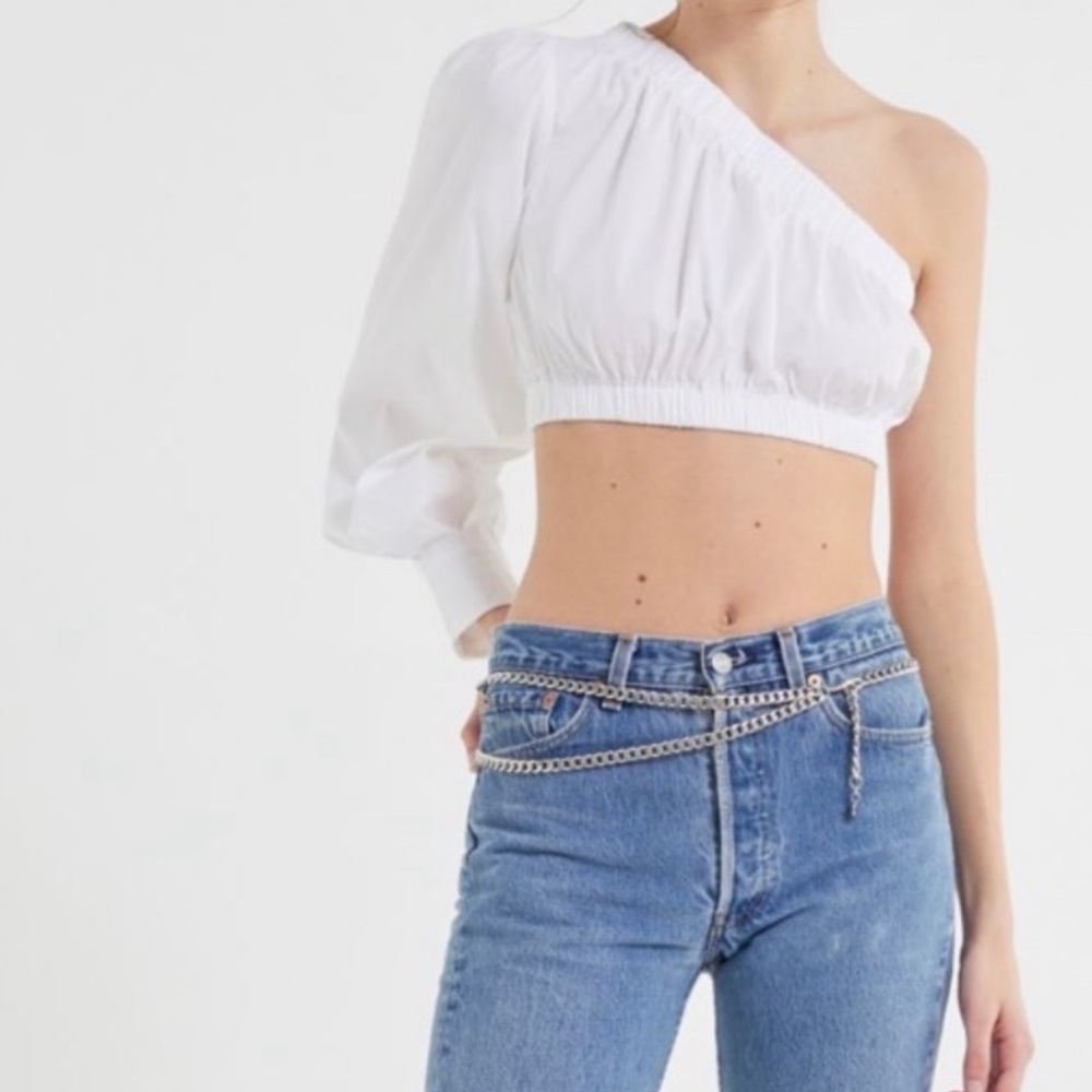 One shoulder crop top